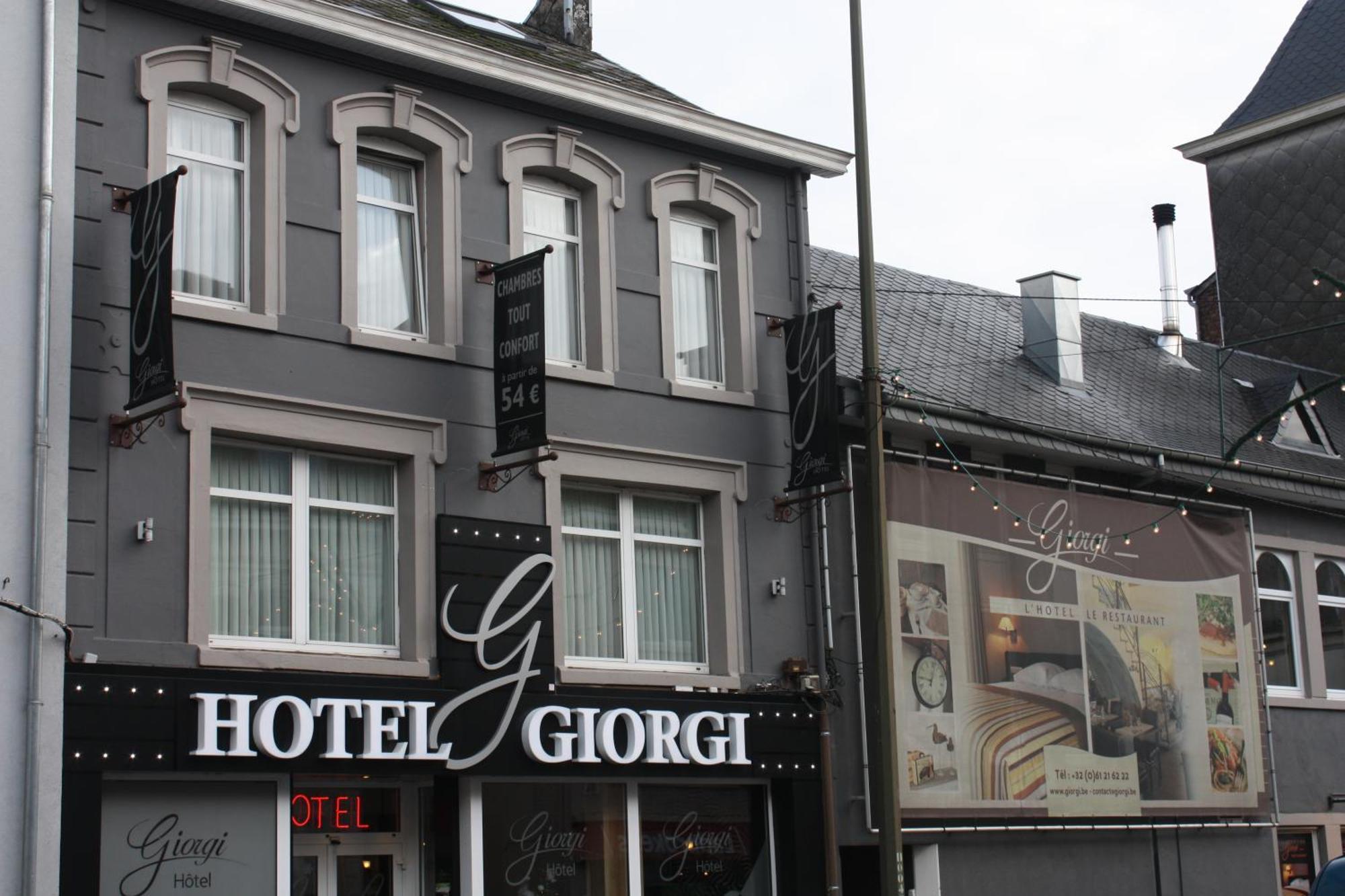 Hotel Giorgi Et Logements Insolites-Jacuzzi Prive Бастонь Экстерьер фото