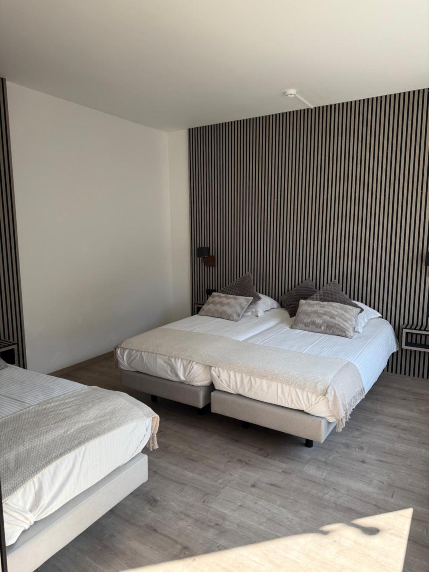 Hotel Giorgi Et Logements Insolites-Jacuzzi Prive Бастонь Экстерьер фото